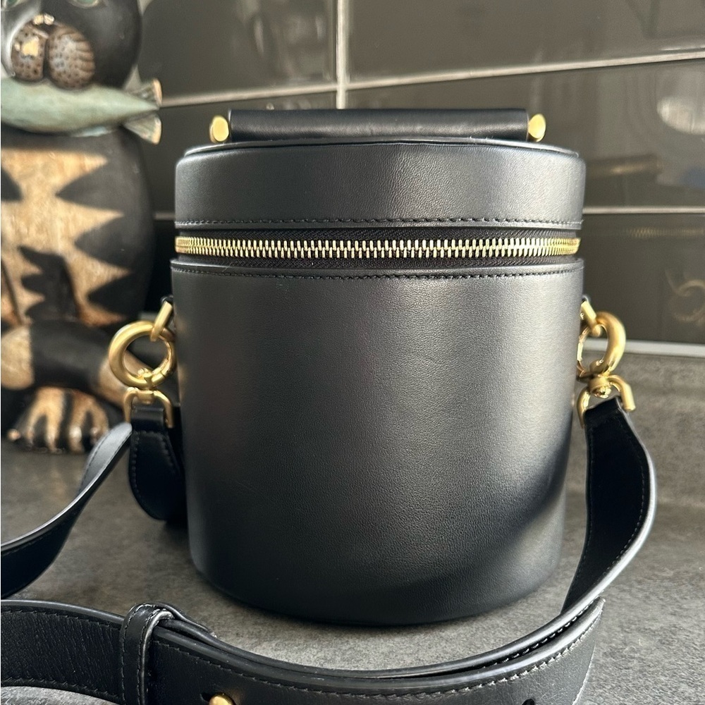 Urban Outfitters - FLYNN Bobby bag.